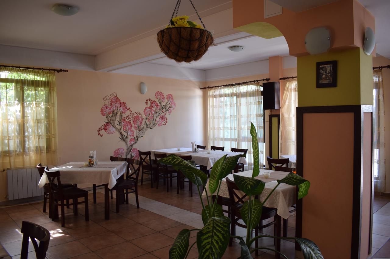 Hotel Jeravna Μπάνκια Εξωτερικό φωτογραφία